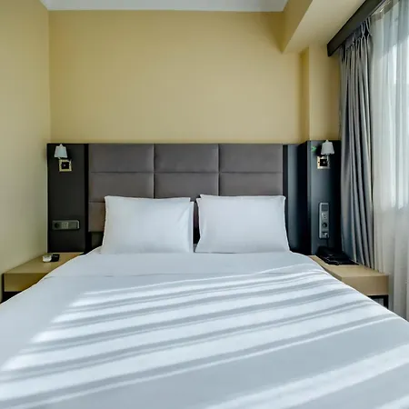호텔 Frt Airlines - Istanbul Airport 4*