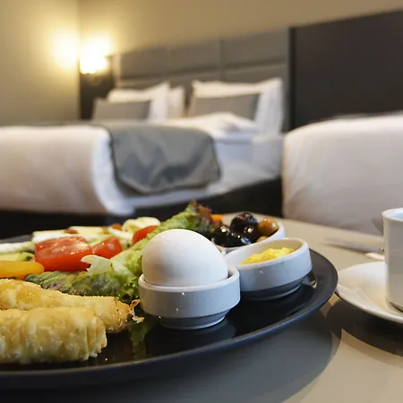 Frt Airlines - Istanbul Airport 4*