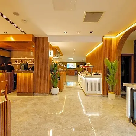 Frt Aırlınes Otel 4*