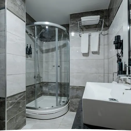 Frt Aırlınes 4* Arnavutkoy